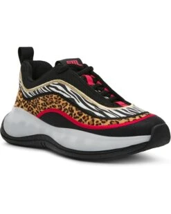 Steve Madden Fury | Sneakers & Athletic Shoes